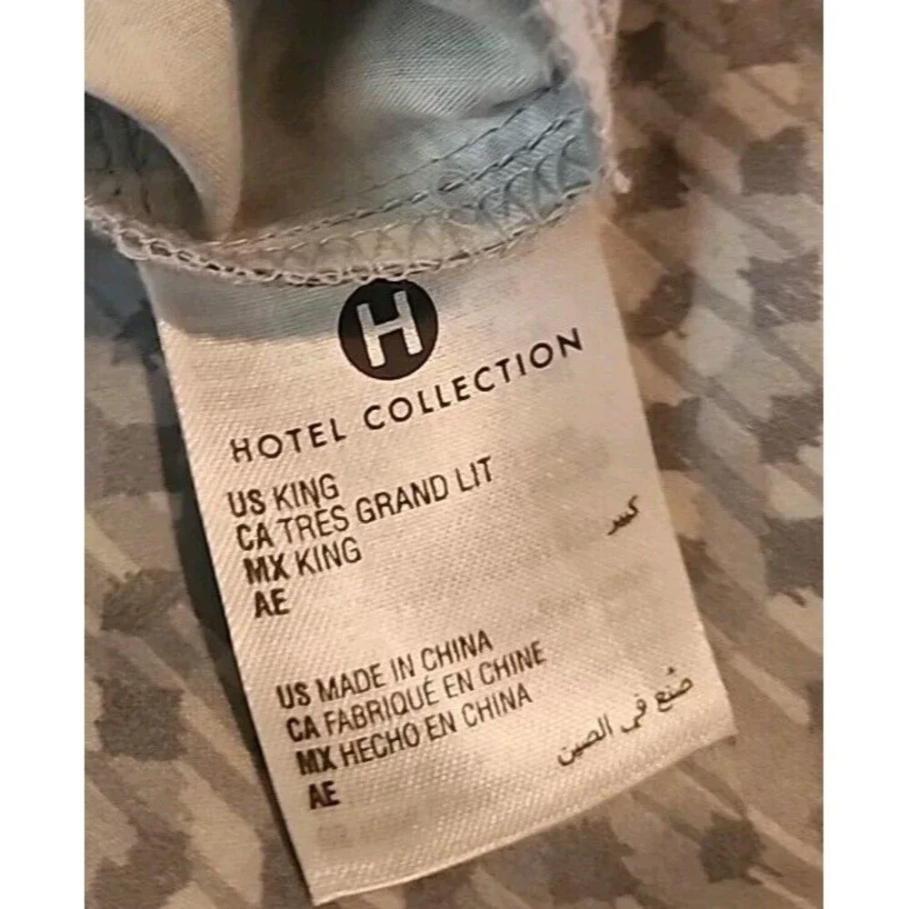 Hotel Collection King Size Geometric Design Gray White Pillow Case Zip Closure